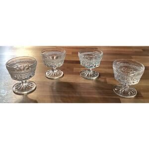 Vintage Wexford By Anchor Hocking 4 Diamond Point Glass Dessert Dishes Footed